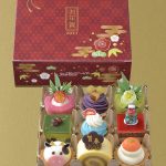 【銀座コージーコーナー】新春限定スイーツを販売。おみくじ付き「ジャンボシュークリーム」も登場!