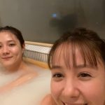 トリンドル玲奈・瑠奈公式YouTubeチャンネル「トリンドるんるん」を開設。 初回動画は父と母も登場！家族全員でクリスマスパーティー！