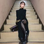 イコラブ 大谷映美里、レースタイツが魅力的なブラックコーデショットを披露「強めの女になりました」