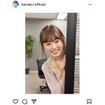 福原遥、ひょっこり現れる仕草が可愛い撮影オフショット公開