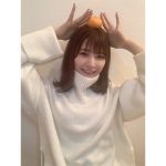 秦はるかの“鏡餅”ショットにファン歓喜！「一家にひとつどうですか？ 」