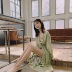 橋本萌花、大胆に魅せる美脚ショットに歓喜の声！「美脚すぎる」「癒やされる」