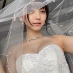 伊織もえ、初めてのウェディングドレス姿に歓喜の声ぞくぞく！「結婚したくなっちゃった」
