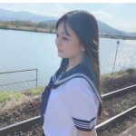 STU48 石田千穂、満面の笑顔を見せた写真集オフショット披露！