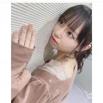 STU48 岩田陽菜、壁にひっつき“プク顔”披露！「最強なそ」「壁になりたい人生だった」