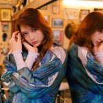 アンジェラ芽衣、息遣い感じる至近距離ポートレート