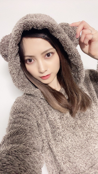 桃月なしこ、デコ出しのパジャマ姿を大公開！「きょうも推しが超かわいい」