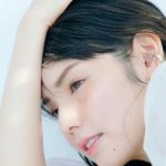 道重さゆみ、神々しい上目遣いの「VOCE」アザーカットに歓喜の声！