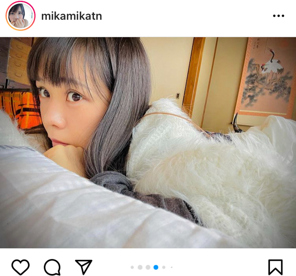 田中みか、和室でゴロゴロ“手ブラ”ショット！