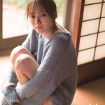 乃木坂46 梅澤美波がリラックスした姿から熱視線まで魅力を届ける「blt graph.」表紙カット解禁
