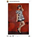 山下沙織、美脚セクシーなダルメシアンコーデ！「スタイル抜群」「一緒に散歩いこ」