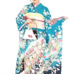 TEAM SHACHI 坂本遥奈、男前な剣士姿で食べるお団子ショット！「凛々しい」「最高過ぎます！！」