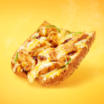 【サブウェイ新作】冬限定のぷち贅沢な”大人の味わい”「ピザ　大人デミグラスチキン」新登場