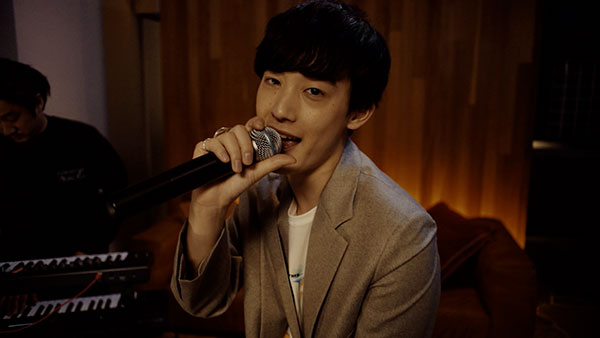 向井太一、新曲「BABY CAKES」Special Live Videoを公開！！