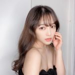 天木じゅん、美麗な首筋からデコルテで魅せる大人の色気！