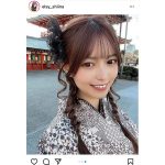 elsy 新井椎夏、レトロな着物姿で大人の微笑みポートレート