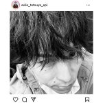 EXILE TETSUYA、無造作ヘアーで見つめるモノクロショットにファン「呼吸困難」「カッコいいですっ」