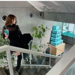 堀尾実咲、黒のミニワンピとハイブーツで魅せる絶対領域「見えた！！」