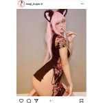 九条ねぎ、刺激強めな巫女コスプレで美尻全開！「お尻めちゃ綺麗」