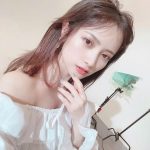 桃月なしこ、透明感ハンパない自撮りショットに反響！「癒やされるしバリ可愛い」