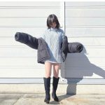 新谷真由、ロングブーツで魅せた絶対領域ショットに釘付け！「カッコいい」「足綺麗すぎ」