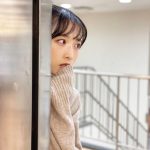 AKB48 小栗有以、壁からひょっこり見つめ合うドキドキシチュエーション！