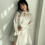 島崎遥香、白のワントーンコーデで大人カワイイオフショット！「昼間から天使が舞い降りた、、」