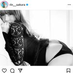 桜りん、モノクロで魅せる美尻ショット！「セクシーだけどかっこいい」
