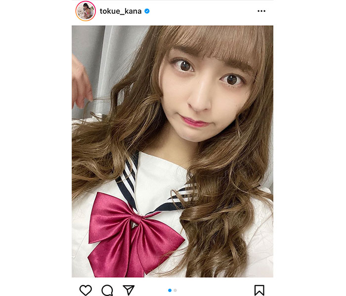 徳江かな、可愛すぎるセーラー服姿の自撮りショットを公開！