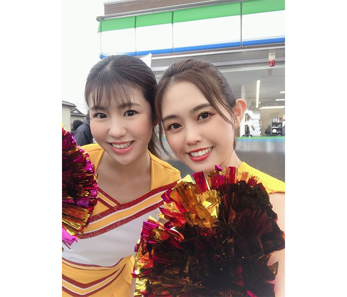 竹内舞＆梅本まどか、元SKE48同期がファミリーマートCMで奇跡の共演！「これは神過ぎる」