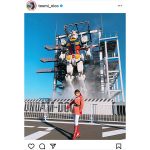 十味、実物大ガンダムと2ショット！「アムロの格好して一緒に撮りたいな〜」