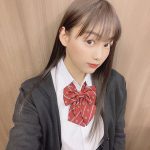吉澤遥奈、制服姿の自撮りショットにファン歓喜「マジで可愛い！」