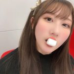 矢倉楓子、上目遣いのあざとショットに歓喜の声！