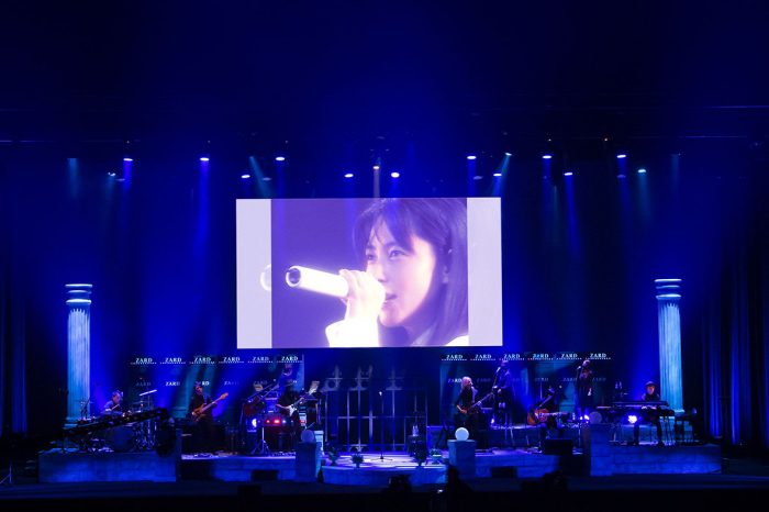 ZARD、デビュー30周年当日に東京国際フォーラムより初の生配信ライブを開催