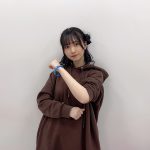 NGT48 對馬 優菜子、メンバーカラーの新グッズを紹介！「即買いさせてもろて」