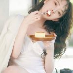 乃木坂46 堀未央奈、大人の色気あふれる肌見せ大胆先行カット公開