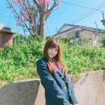 花咲れあが制服ショットを公開！教室ではビキニ姿に！？「こんな恋愛してみたかったなあ」