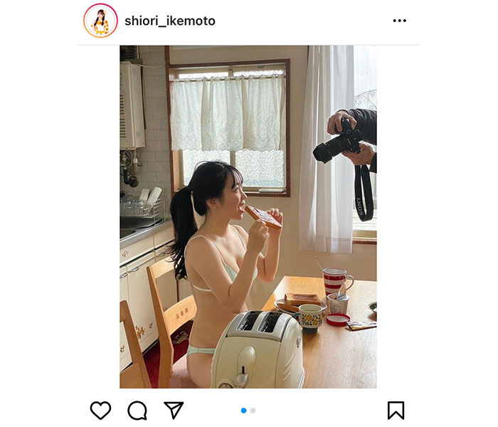 池本しおり、ポニーテールで魅せる高校生最後のビキニオフショット公開！