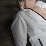 十味、至近距離で魅せる透明美肌ショット！