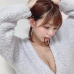 篠原冴美、もこもこ部屋着から覗くバストで悩殺！「可愛い過ぎるぞコノヤロ」