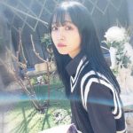 NMB48 山本彩加、ミニスカから美脚アピール！「毎日神々しい」