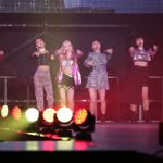 道重さゆみ、ポニーテール×ミニスカで魅せる美脚ショット！「今日も可愛い天才！！」