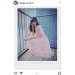 中条あやみ、桜のような可憐なワンピース姿を披露