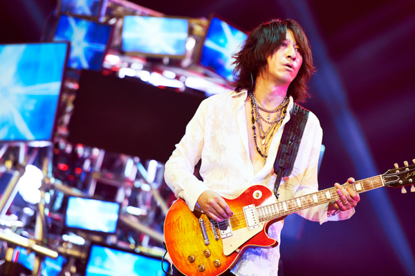 GLAY、エンターテイメントの逆襲開始！4ヶ月連続配信ライブ第一弾スタート