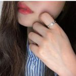 乃木坂46 寺田蘭世、「I LOVE U」の絆創膏がおしゃれな至近距離ショット公開！