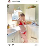 雪平莉左、鮮烈赤ビキニで魅せるヘルシー美ボディ！