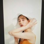 新木優子、ひと足早い爽やか夏コーデを披露！