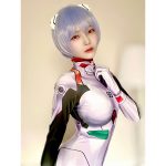 新谷姫加が綾波レイのコスプレを披露！「クオリティ高い」「眼福です」