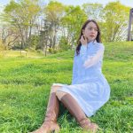 黒田真友香、ロングブーツの着まわしコーデを披露！「何に合わせてもバッチリハマります」