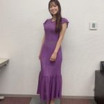鷲見玲奈が天使みたいな爽やか笑顔を披露！「笑顔サイコー」